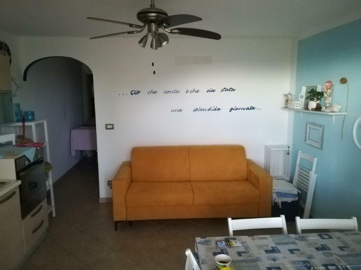 Happy Sun Apartment 카스텔사르도 외부 사진